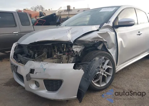 2015 Nissan Sentra Sr from USA, damaged, VIN 3N1AB7AP0FY383751